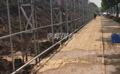 pvc圍擋的承重能力是否需要經過測試？